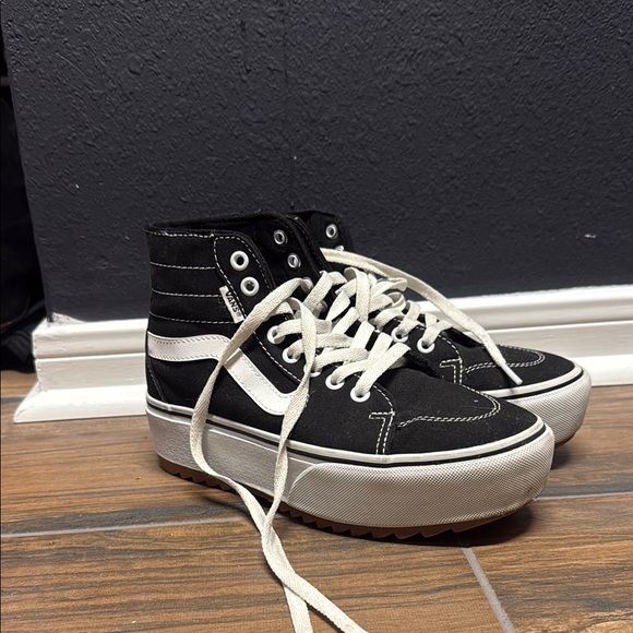 Vans Black and White High-Top Sneakers - Picture 2 of 4